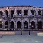 Square Nîmes
