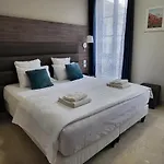 Square فندق 3*