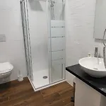 فندق Square نيم