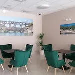 Square Hotel 3*