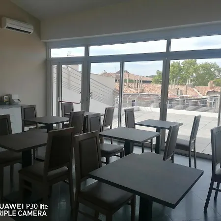 Square Отель Ним