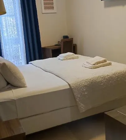 Square 3* 尼姆