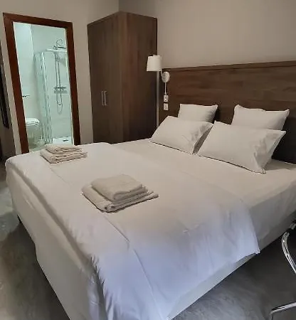 Square Otel Nîmes