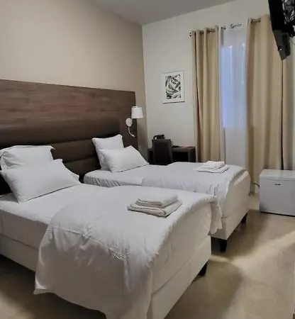Square Otel Nîmes