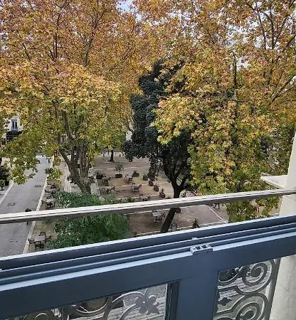 Hotel Square 3*