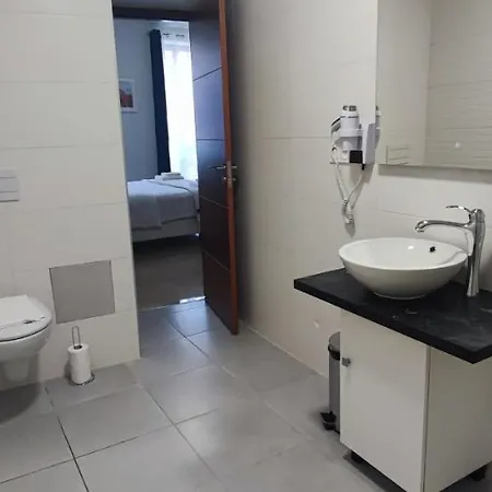 Square Otel 3*