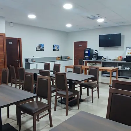 Hotel Square Nimes
