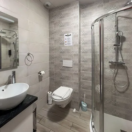 Square 3*
